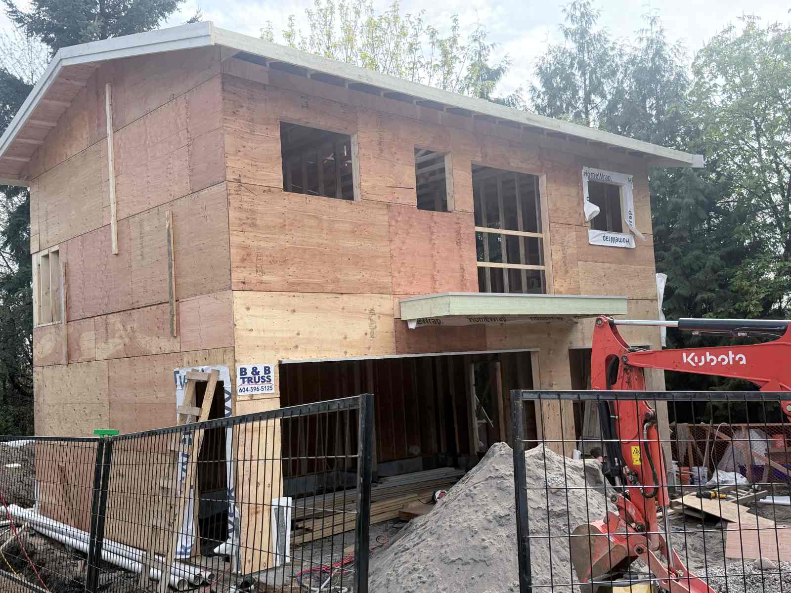 VSFRAME Triple Garage with Laneway Home in Coquitlam, BC – Full Structural Build